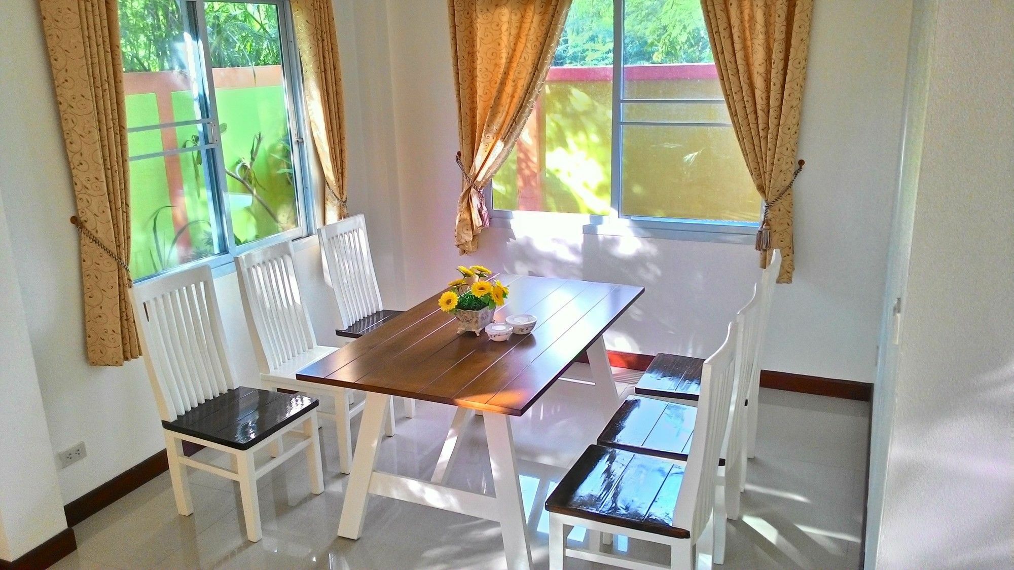 צ'יאנג מאי Orange Villa מראה חיצוני תמונה