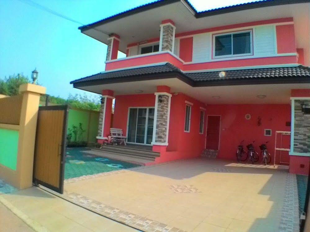 צ'יאנג מאי Orange Villa מראה חיצוני תמונה